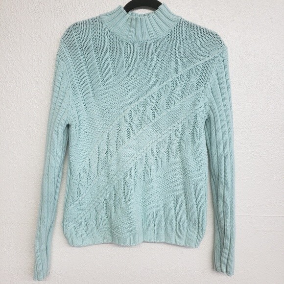IZOD long sleeves embroidered sweater - Picture 1 of 10